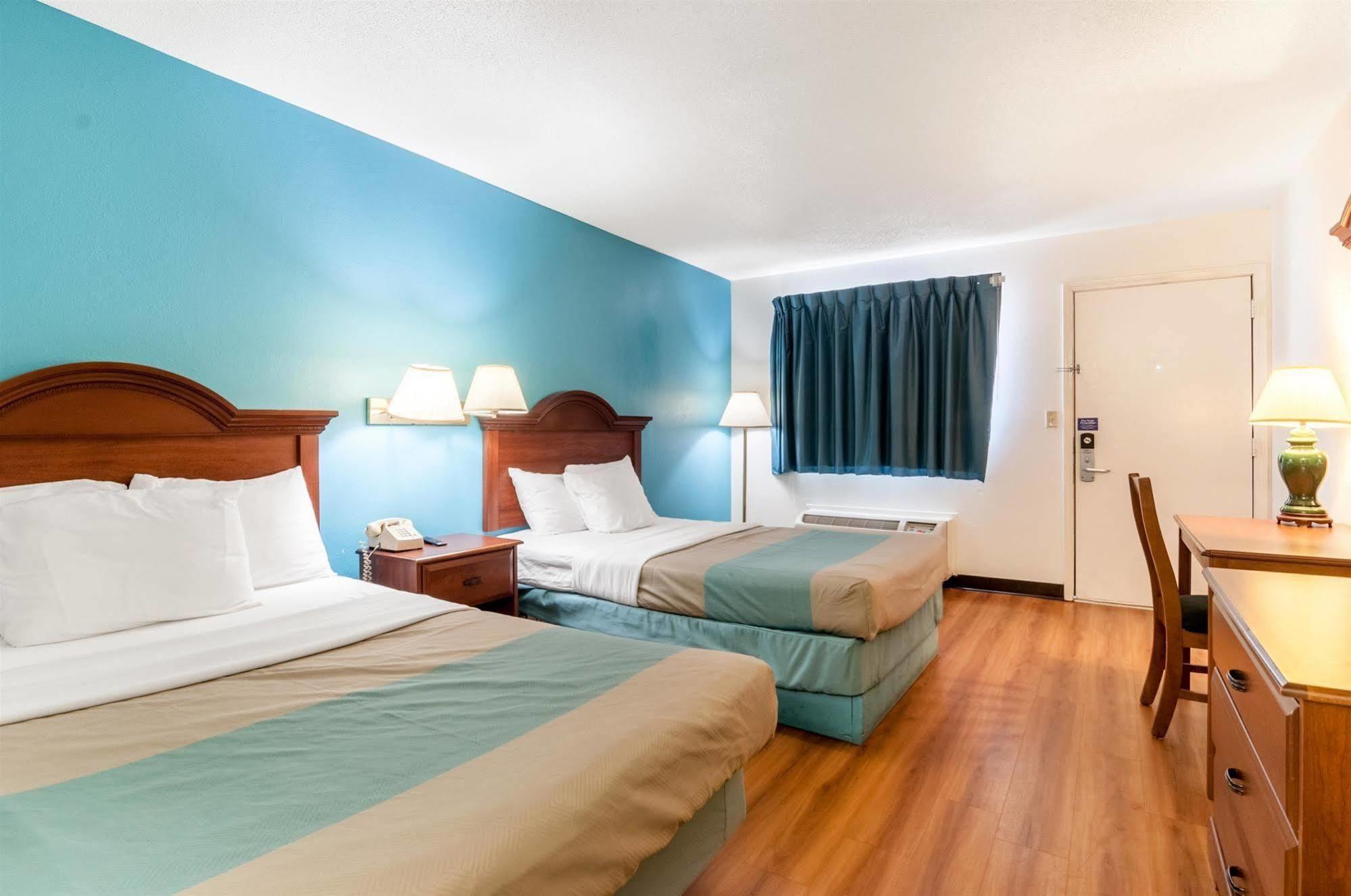 6-southgate, Mi - Detroit Hotel 2*